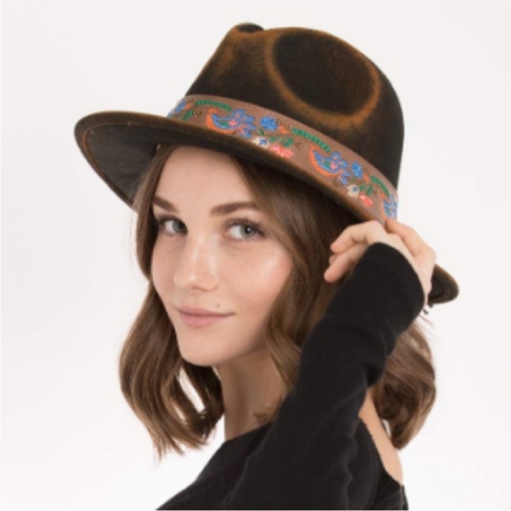 Peter Grimm Mavis Folk Embroidered Distressed Wool Hat Brown - Picture 2 of 15